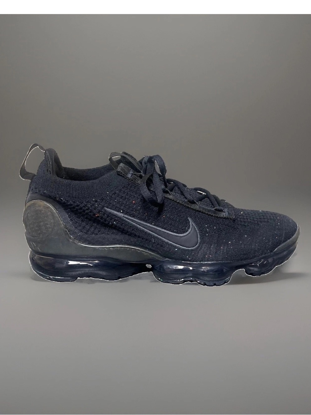 Nike Air VaporMax 2021 Men’s Triple Black Sneakers Size 10.5